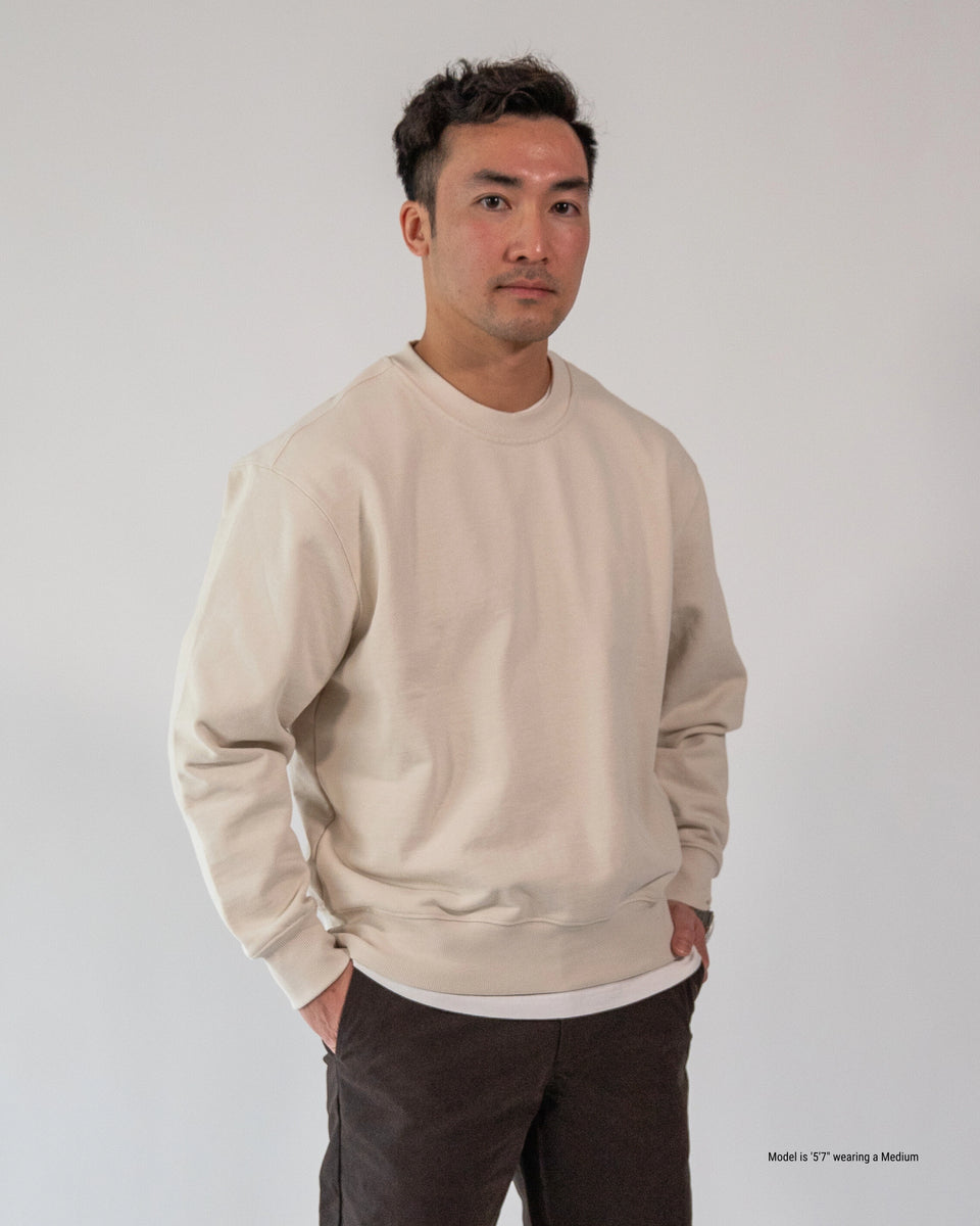 Relaxed Fit Crew Neck Sweatshirt for Shorter Men Abbreviated Apparel