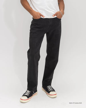 black jeans for shorter men