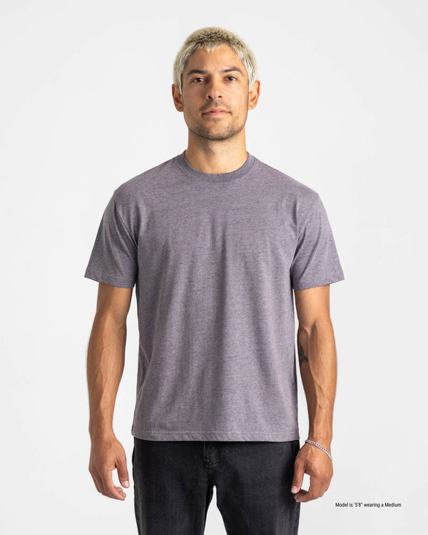 short men grey t-shirt front